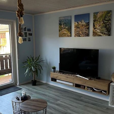 Moderne Ferienwohnung Im Herzen Des Nationalparks Hellenthal Exterior photo